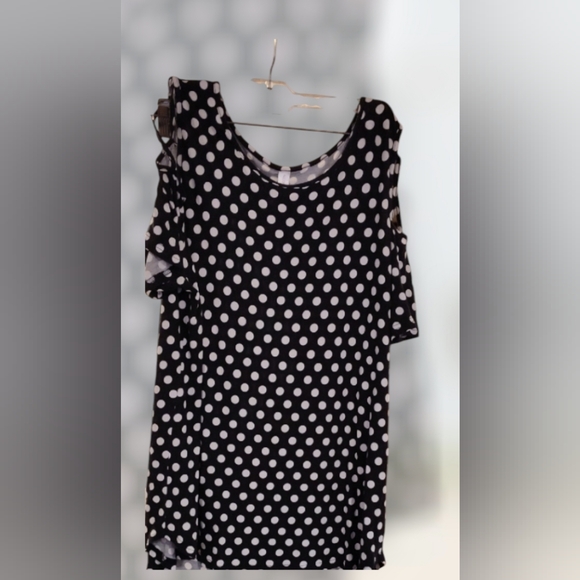 Niloufo Tops - Niloufo Cold Shoulder Polka Dot Black Top Casual Short Sleeve Bell PTP XXL